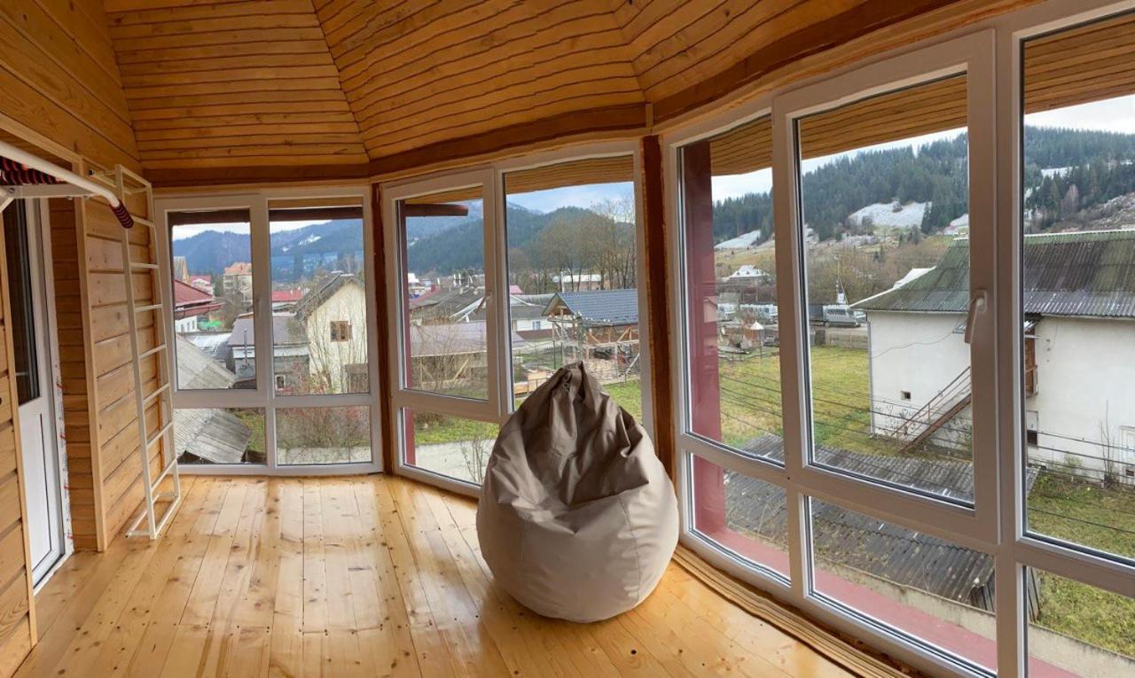 Apartamento Domashnya Oselya Verkhovyna Exterior foto