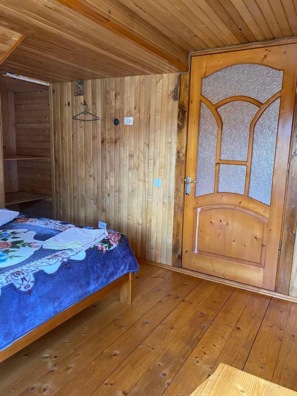 Apartamento Domashnya Oselya Verkhovyna Exterior foto