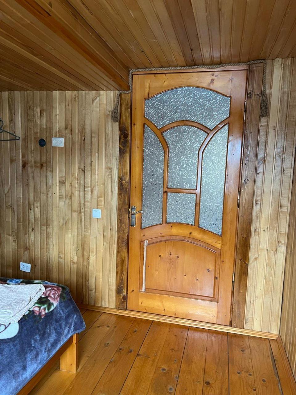 Apartamento Domashnya Oselya Verkhovyna Exterior foto