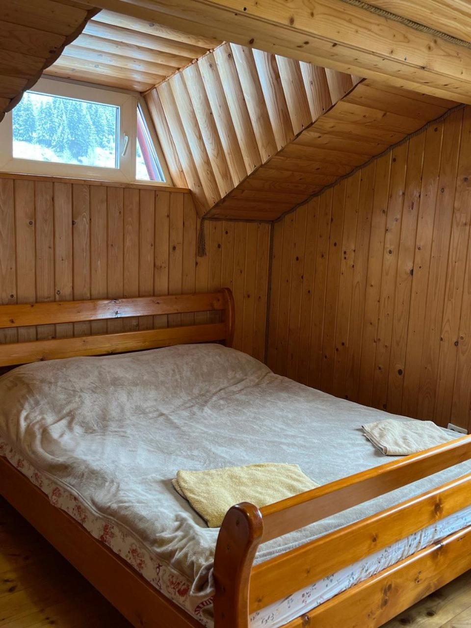 Apartamento Domashnya Oselya Verkhovyna Exterior foto