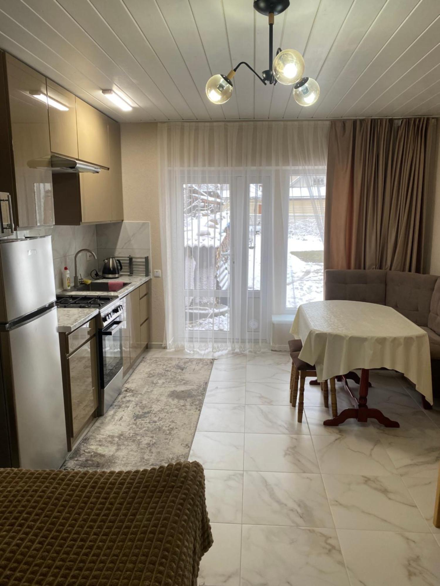 Apartamento Domashnya Oselya Verkhovyna Exterior foto